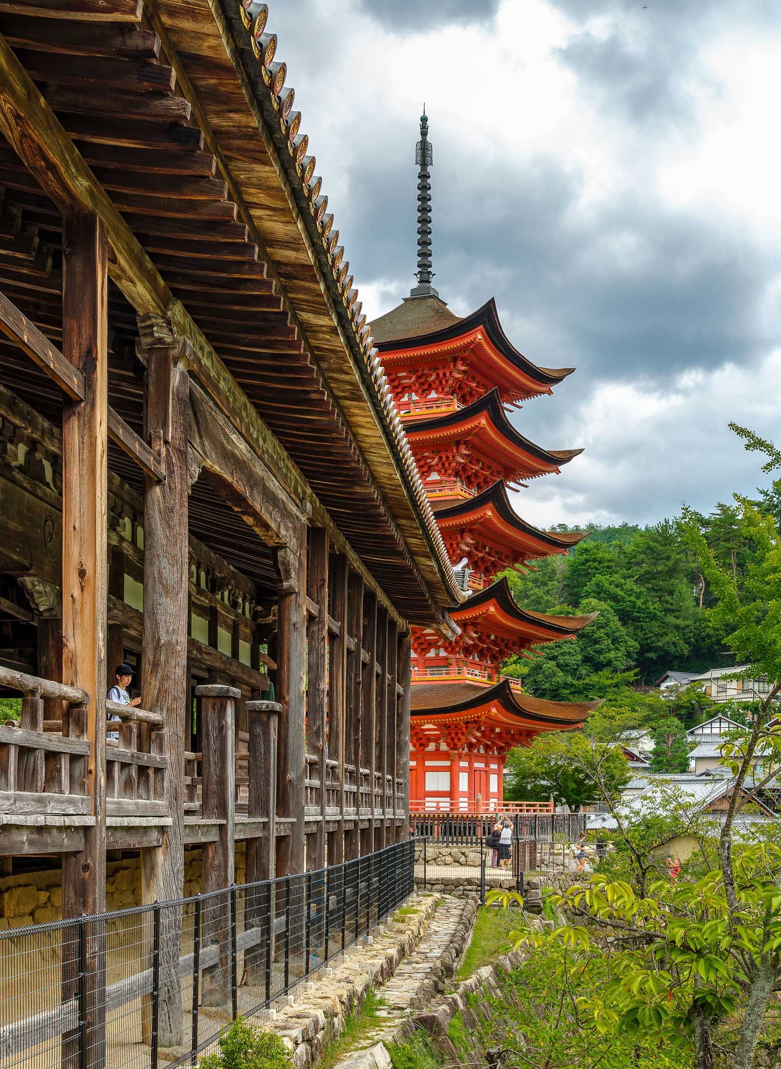 senjokaku miyajima island