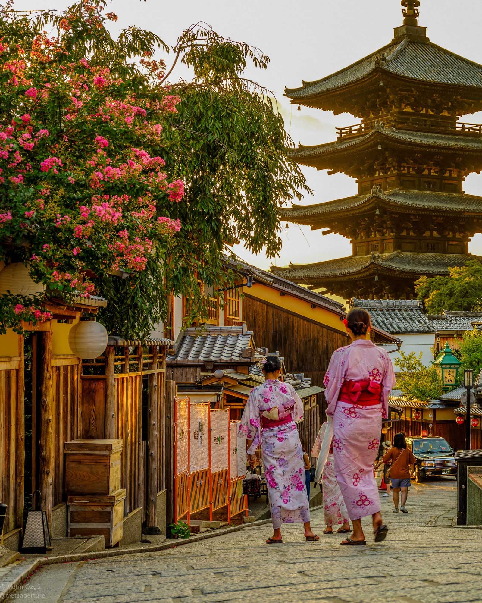 gion pagoda