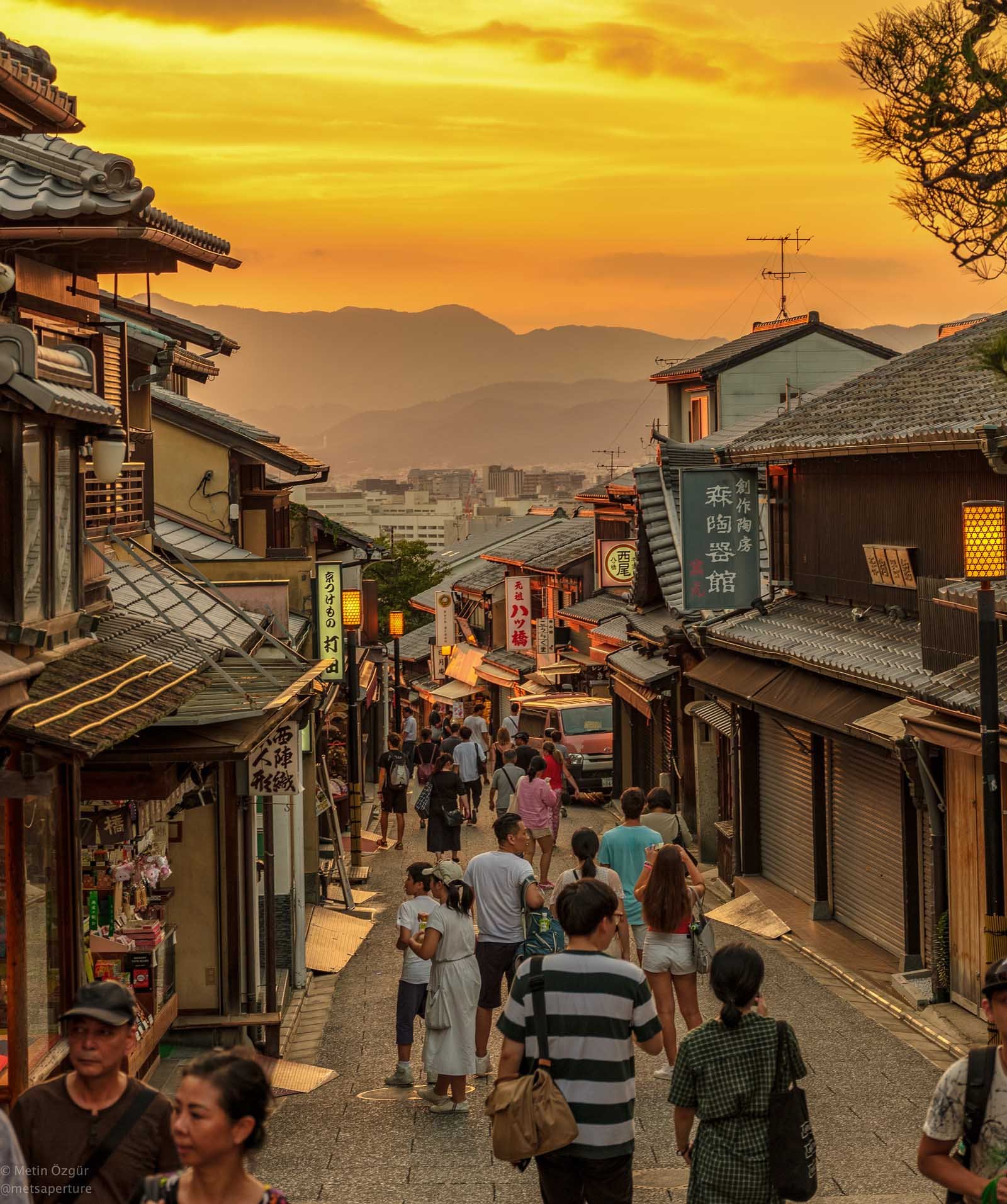 gion street